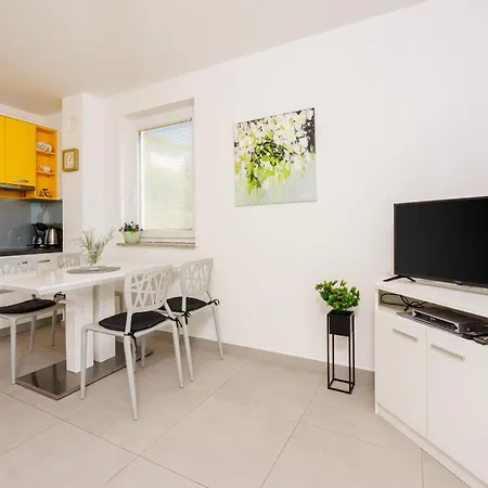 Petak Novi Apartmán *