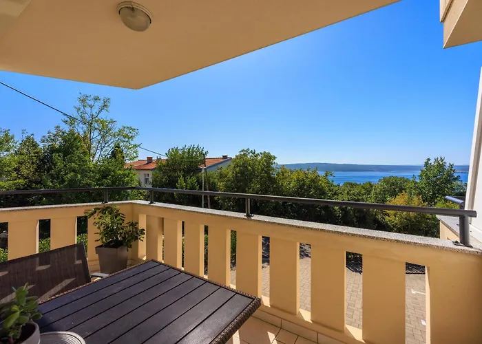 Apartments Petak Novi *